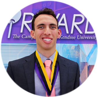 Photo of Max Aviles '17