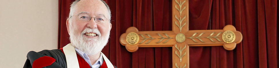 Photo of Reverend Dr. Tim Harrison