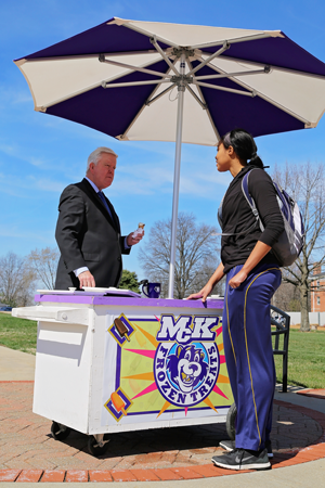 President's Ice Cream Cart